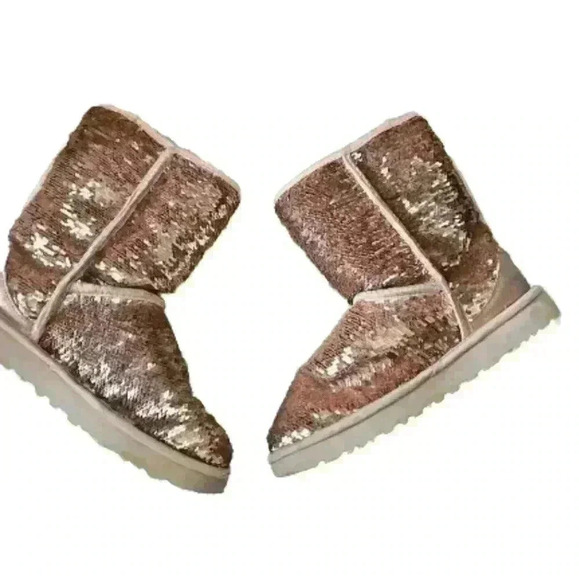 Ugg Womens Rose GoldClassic Boots Classic Short Sequin Boot 8 - Picture 9 of 16